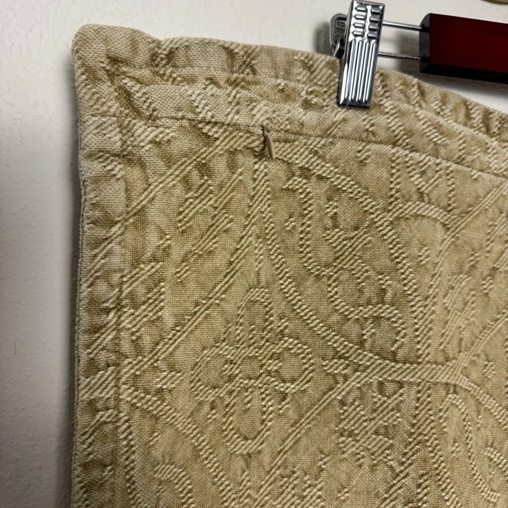 Pottery Barn 20X20 Sand Khaki Geometrical Flower Bohemian Classic Pillow Case‎